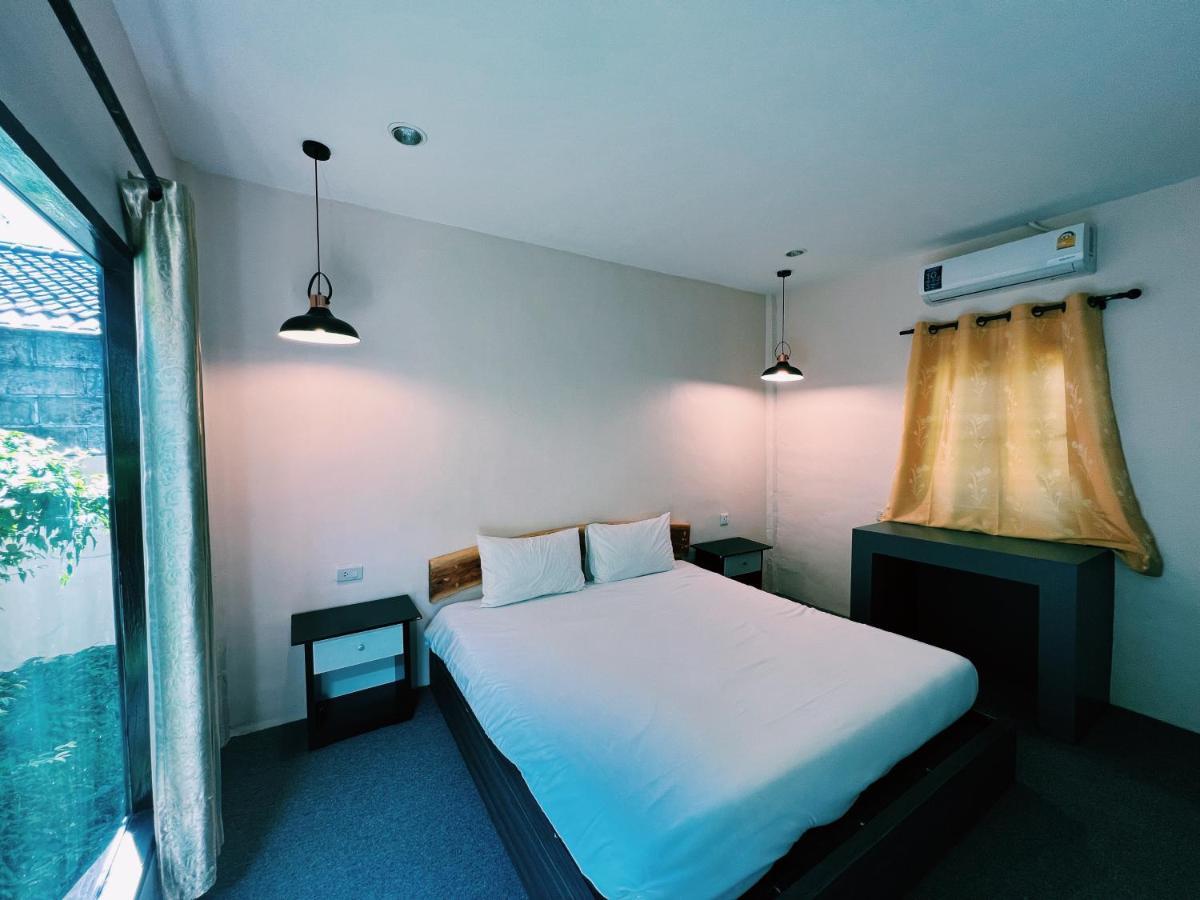 Vivi Hotel Resort Phuket Exteriör bild